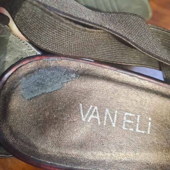 VANELI SHOES - Picture 7 of 7